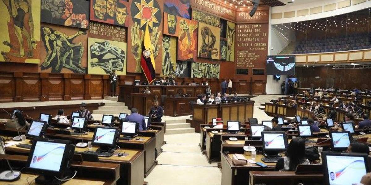 La Asamblea reacciona al veto de leyes de Daniel Noboa