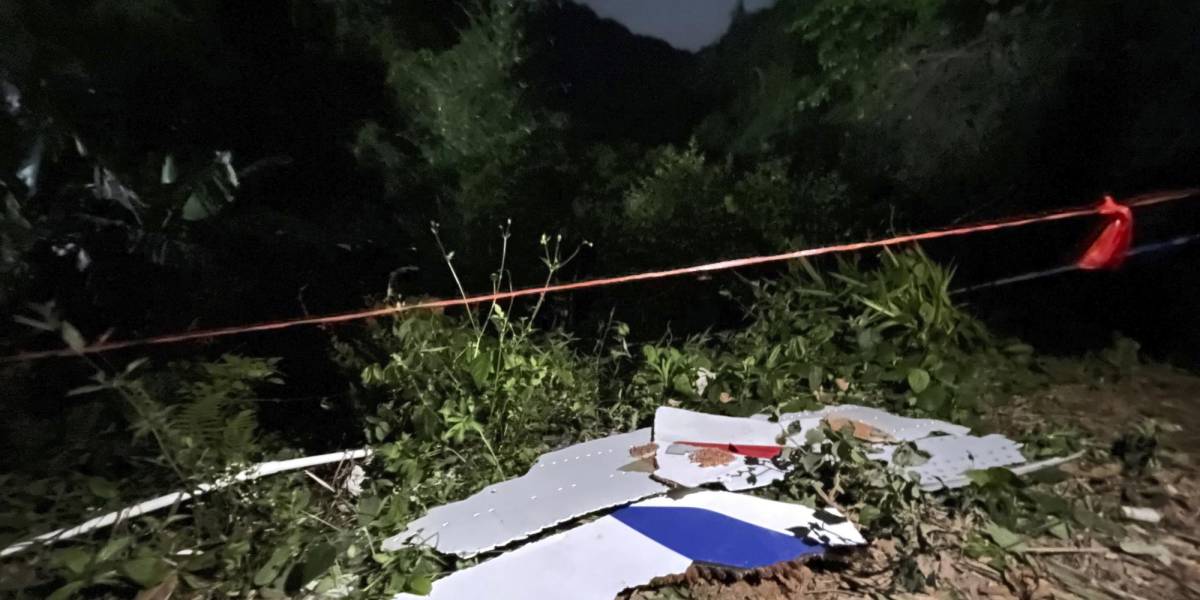 China: no se encontraron sobrevivientes del accidente aéreo