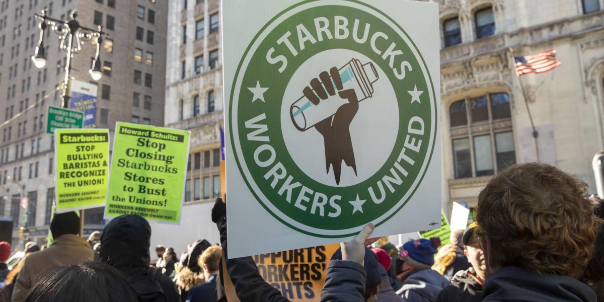 El sindicato de Starbucks convoca una huelga el día en que se prevén las mayores ventas del año