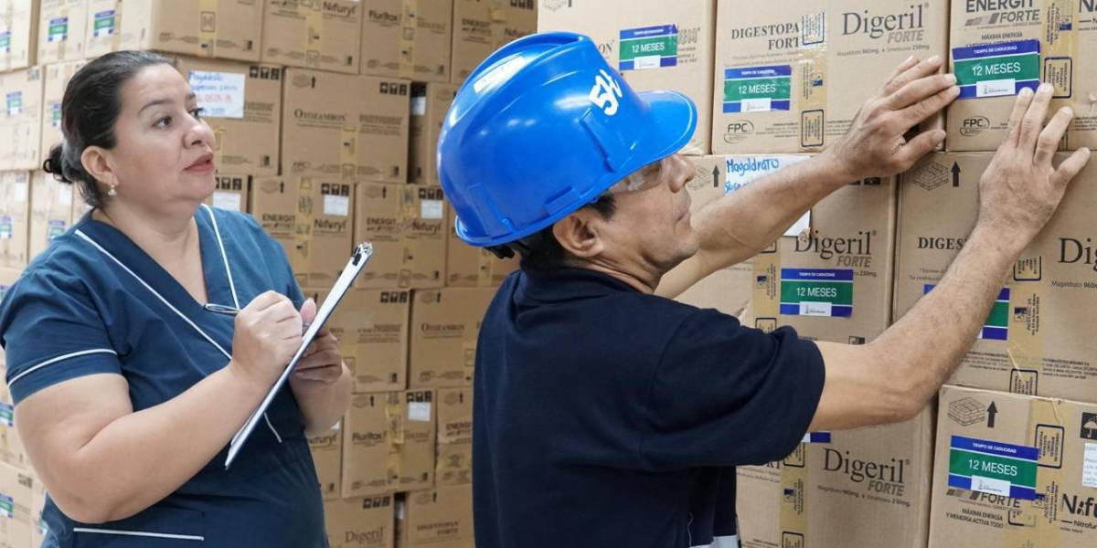 El IESS implementa un plan para redistribución de medicamentos y dispositivos médicos