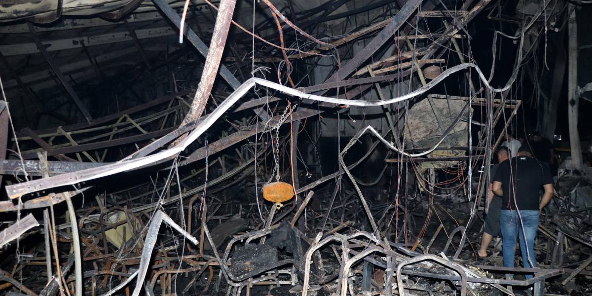 Irak dice que incendio en salón de bodas fue accidental y culpa a los fuegos artificiales