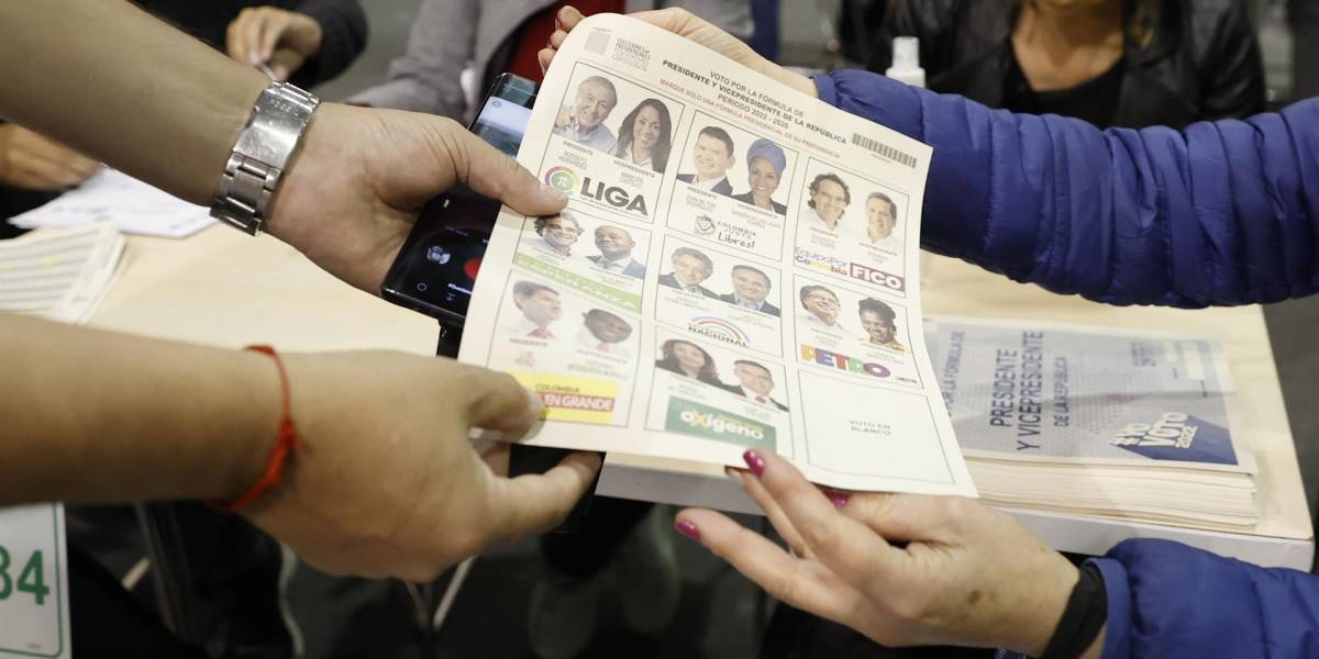 Se cierran las elecciones en Colombia, los primeros resultados se conocerán a partir de las 20:00