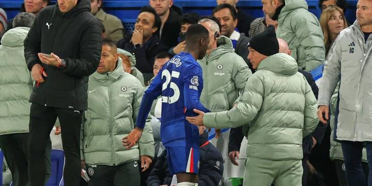 Chelsea vs. Arsenal: Enzo Maresca aceptó la expulsión de Moisés Caicedo, pero pidió la roja a Piero Hincapié