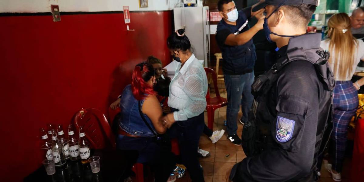 25 locales comerciales clausurados este fin de semana en Guayaquil