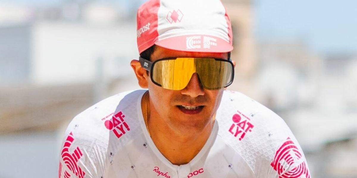 Carapaz se recupera tras caerse y termina la etapa 6 del Giro de Italia