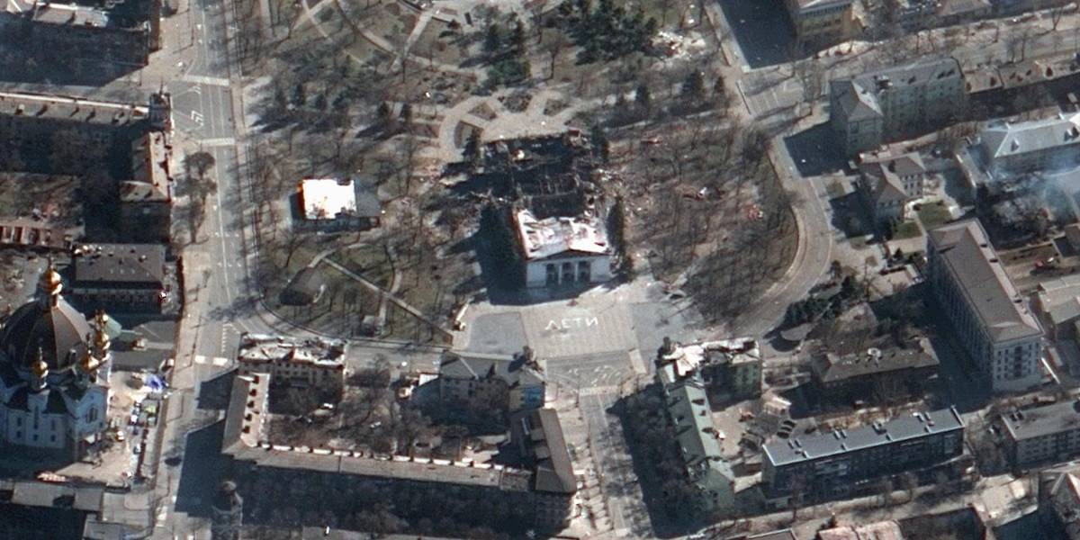 Unas 300 personas murieron por ataque al teatro de Mariúpol