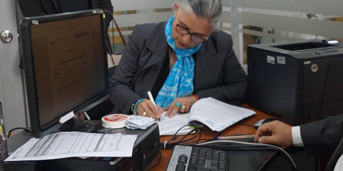 María Sara Jijón pone a disposición su cargo como directora del Sercop