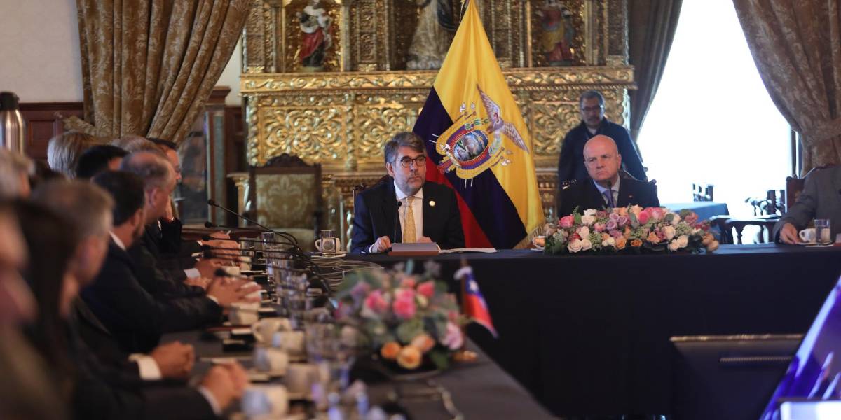 El CAL admite a trámite la solicitud de juicio político contra Sebastián Corral