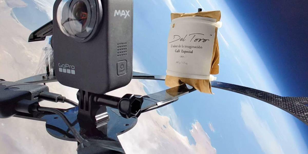 Perú y Colombia lanzan café y uvas pisqueras a la estratósfera