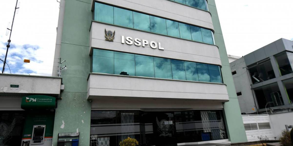 Dos empresarios ecuatorianos detenidos en Miami por posible vinculación en el caso ISSPOL