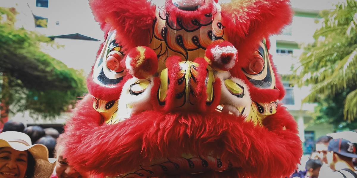 La comunidad china de Guayaquil celebró el Año Nuevo Lunar frente al Museo Municipal