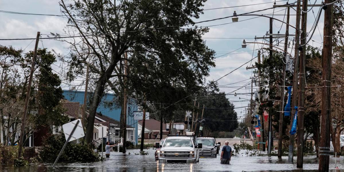 Aumentan a cuatro los muertos en EE.UU. tras paso del huracán Ida