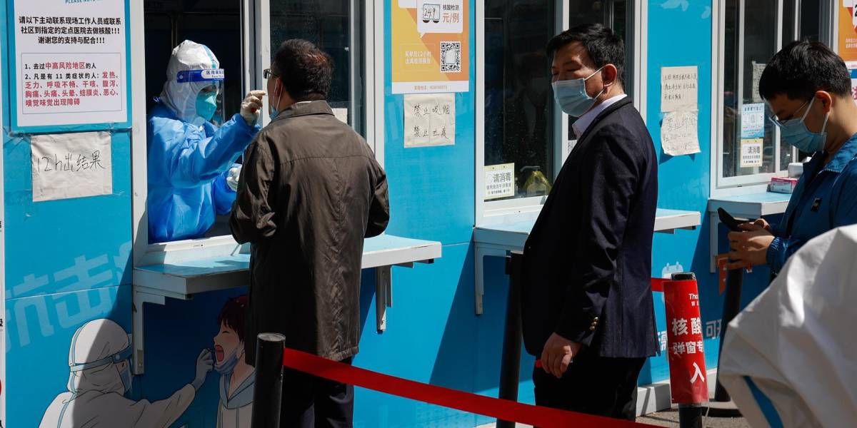 China reporta el primer caso de contagio humano de la gripe aviar H3N8