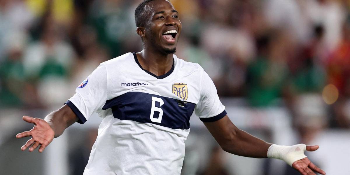 William Pacho se queda en el Eintracht Frankfurt, aseguran los medios alemanes