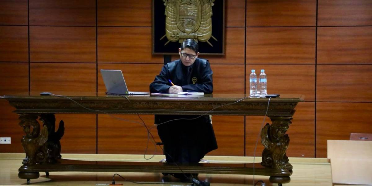 La audiencia preparatoria de juicio en contra de los vocales de la Judicatura se difiere por cuarta vez