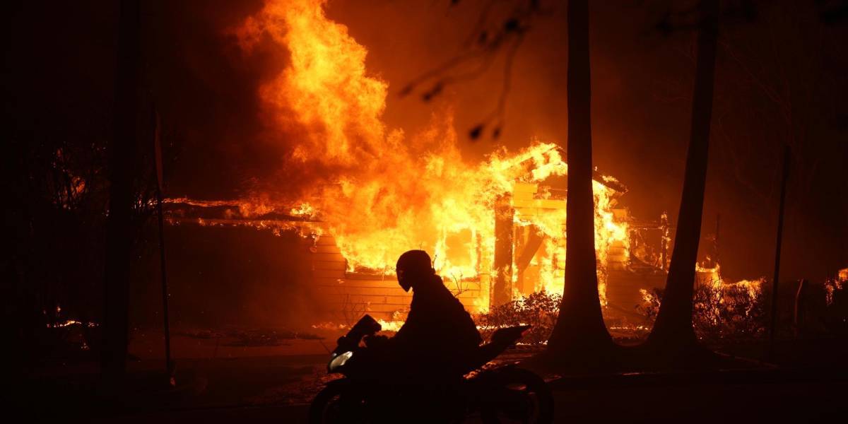 Incendios en California, Los Ángeles: la cifra de fallecidos incrementa y la lucha de los bomberos continúa