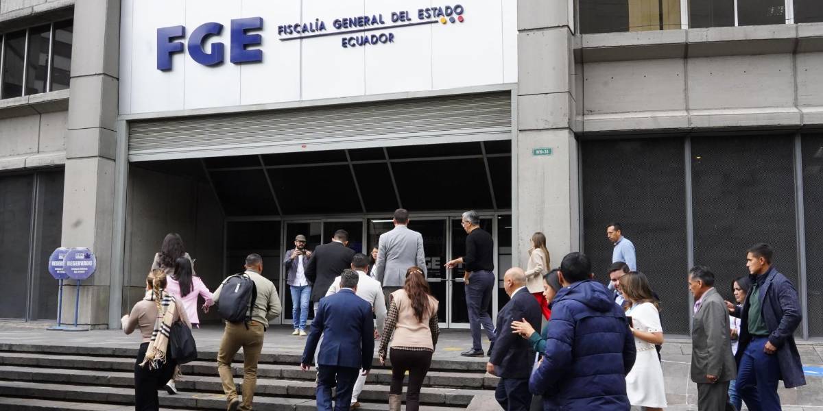 Construye pide a Fiscalía que investigue a José Serrano, Pedro Solines y Diego Sánchez por presuntos sobornos