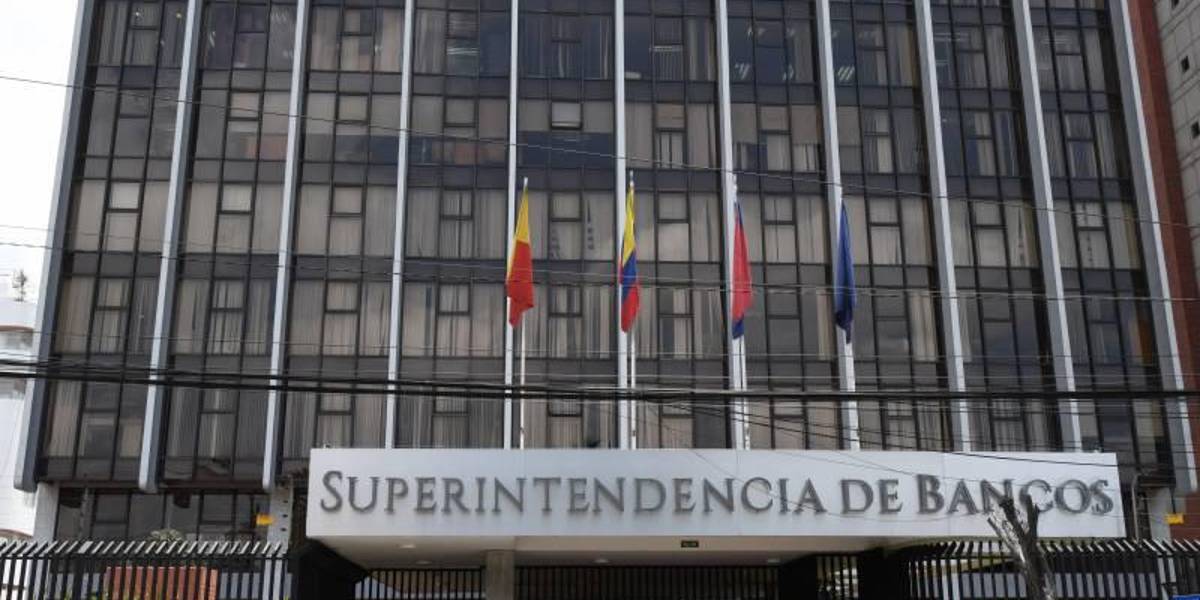 29 entidades financieras no pueden operar en Ecuador este 2025, según la Superintendencia de Bancos