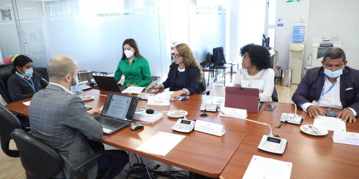 Ministros no asistieron a comparecencia relacionada al paro nacional