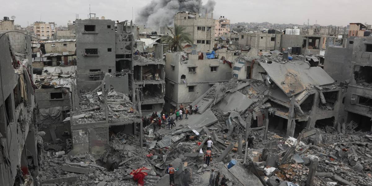Israel vuelve a ordenar evacuaciones en el centro de Gaza por lanzamiento de cohetes