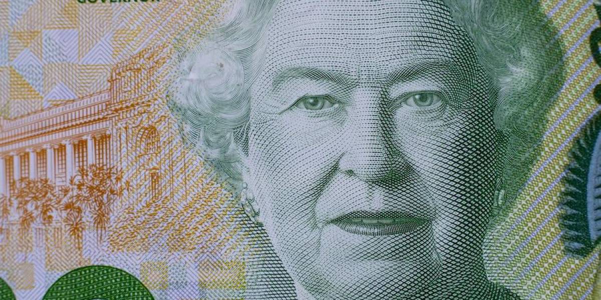 ¿Qué va a pasar con los billetes que tienen la cara de Isabel II?