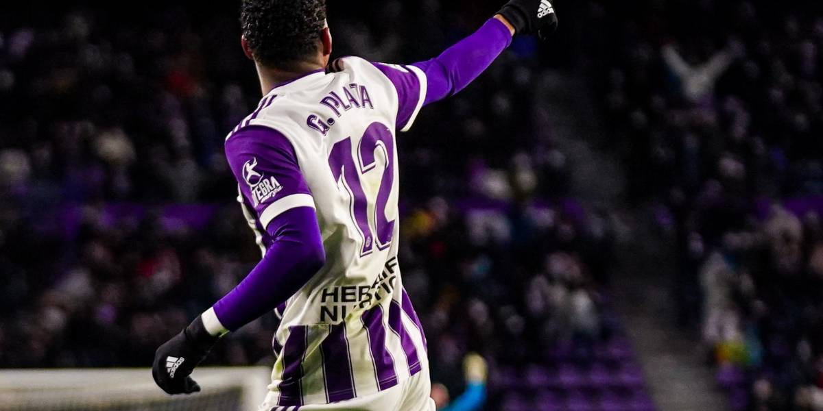 Gonzalo Plata vuelve a anotar y es ovacionado por los hinchas del Valladolid