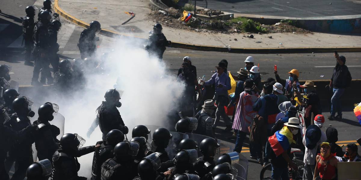 Paro nacional Policía dispersa a manifestantes que intentan llegar a