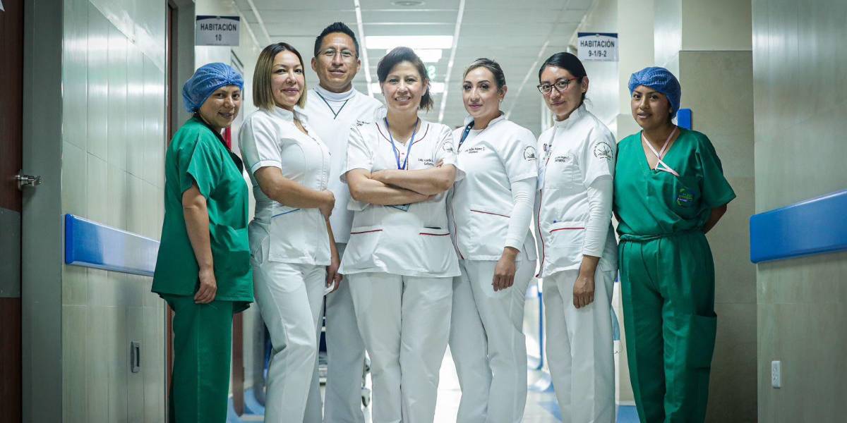 Guillermo Lasso fue dado de alta, tras seis días internado en el hospital