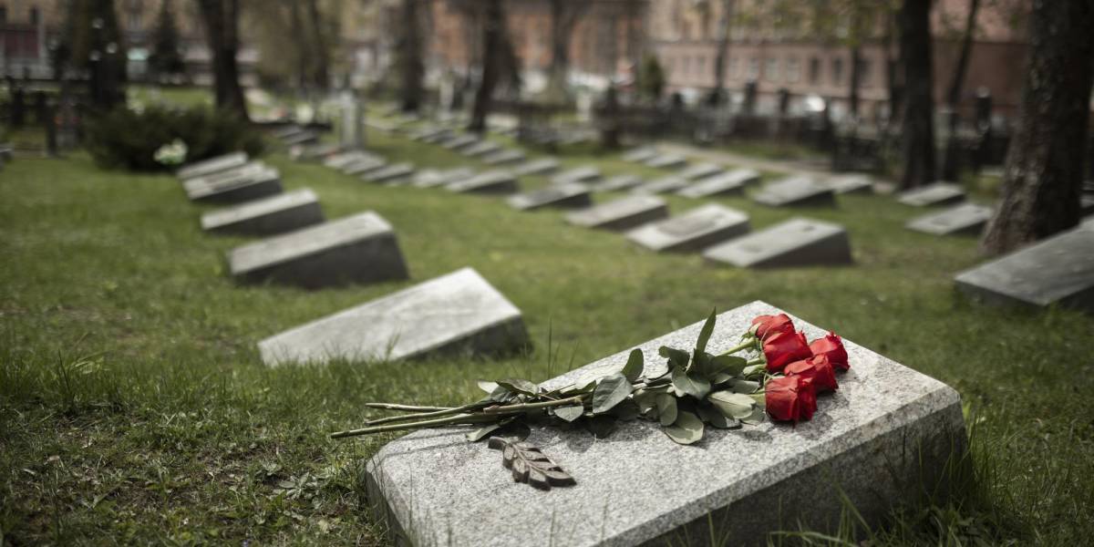 El primer cementerio público de mascotas se inauguró hoy en España