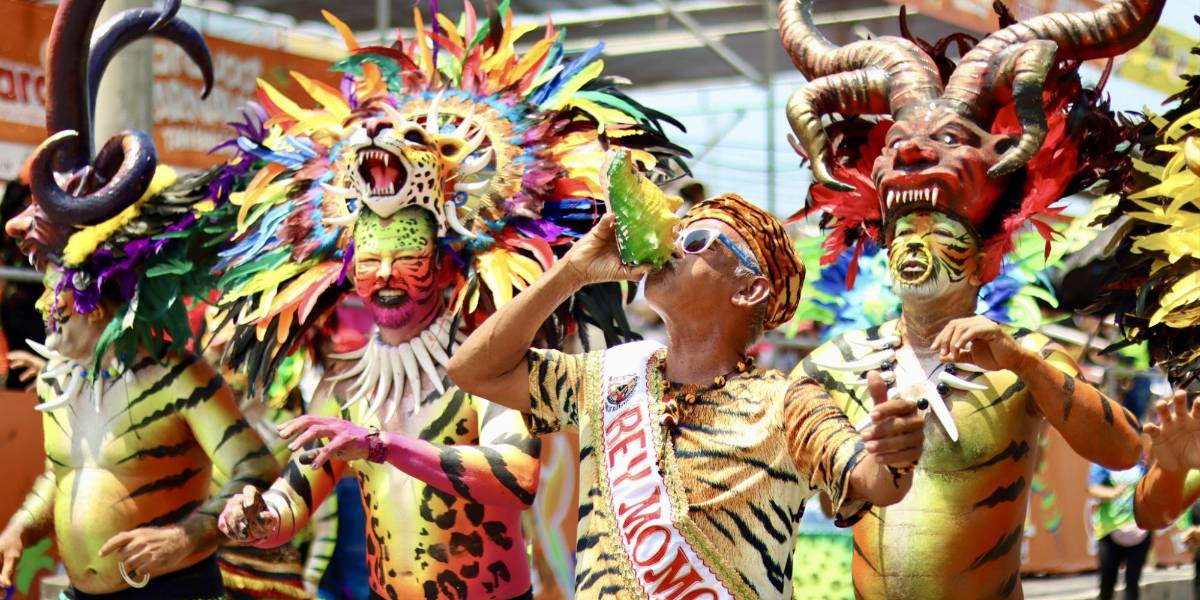 Las comparsas del Carnaval de Barranquilla, un colorido torrente desbordante de alegría