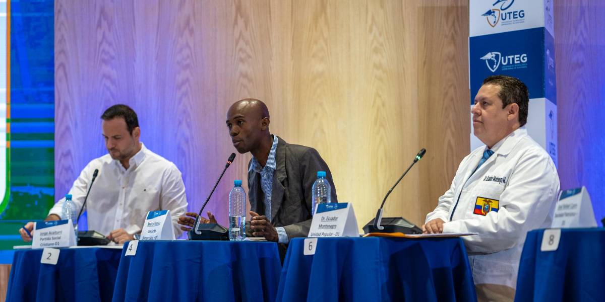 Candidatos a la Asamblea Nacional por Guayas debaten en evento organizado por la UTEG