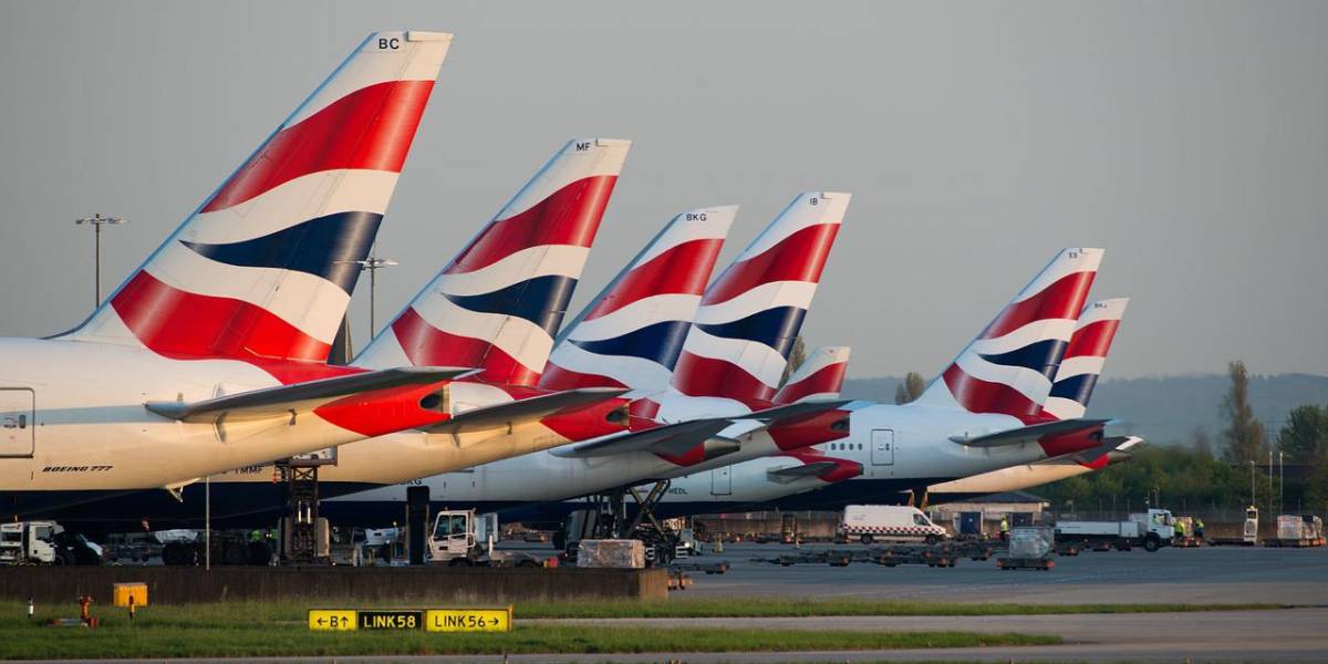 El piloto Mike Beaton de British Airways es despedido por consumir cocaína antes de un vuelo