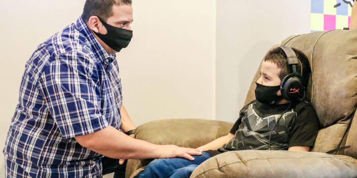 Un programa de inteligencia artificial ha ayudado a más de 300 niños de Guayaquil