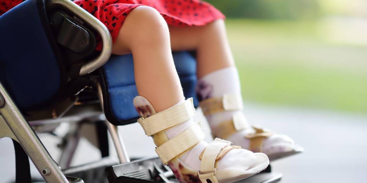 Padres de niños con Atrofia Muscular Espinal protestarán en Guayaquil por falta de atención médica especializada