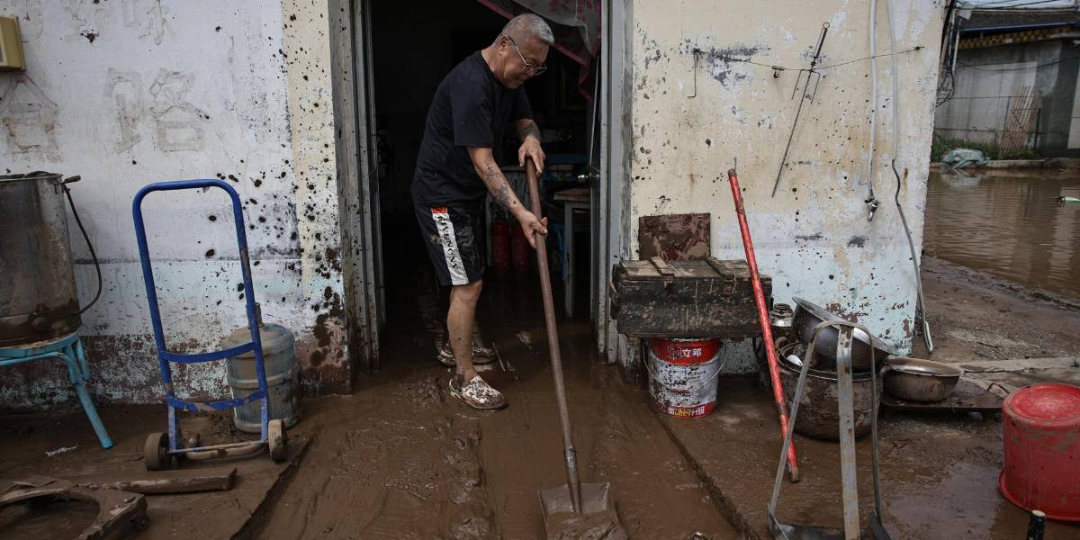 China: Fuertes lluvias e inundaciones en Pekín dejan al menos 30 muertos