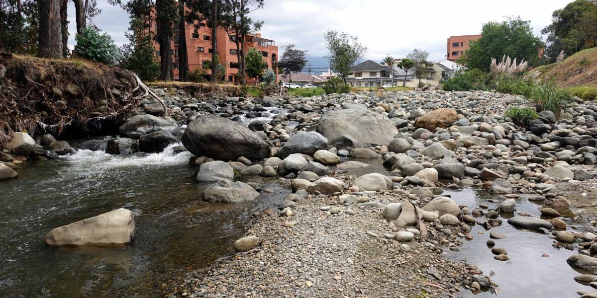 Cuenca cumplió 45 días sin lluvias significativas y con niveles bajos en sus principales afluentes