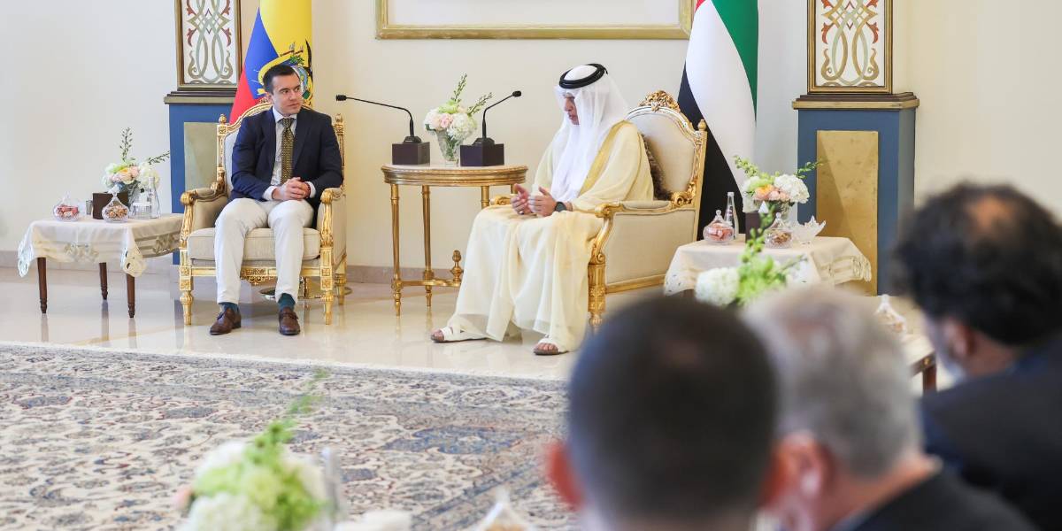 Ecuatorianos podrán acceder a trabajos en Emiratos Árabes Unidos, dice el Gobierno