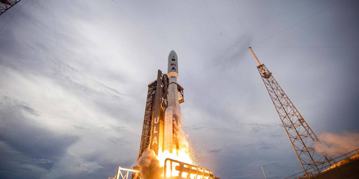 Monitorean la trayectoria del cohete chino fuera de control para determinar dónde caerá