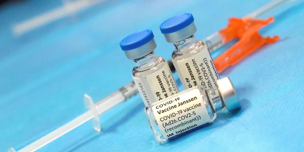 América supera las 500 millones de dosis aplicadas y otras claves del COVID-19