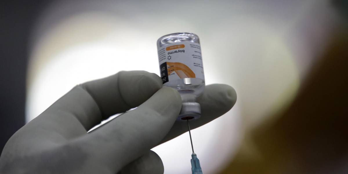 Ecuador recibirá en julio 6 millones de dosis de vacunas Sinovac