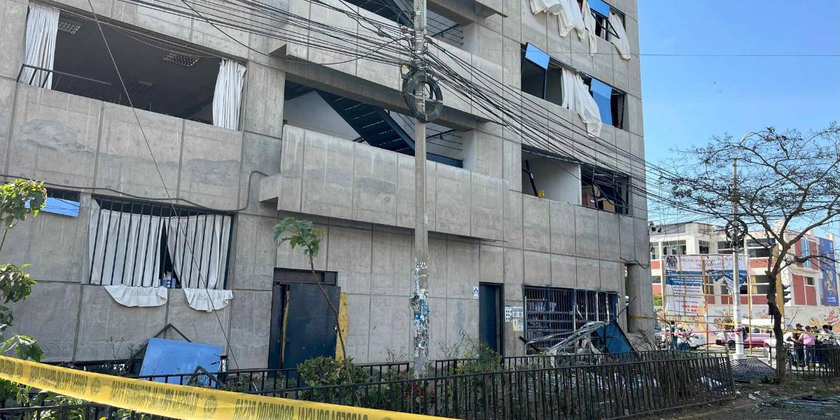 La Fuerzas Armadas del Perú tomó el control de Trujillo tras atentado contra la Fiscalía