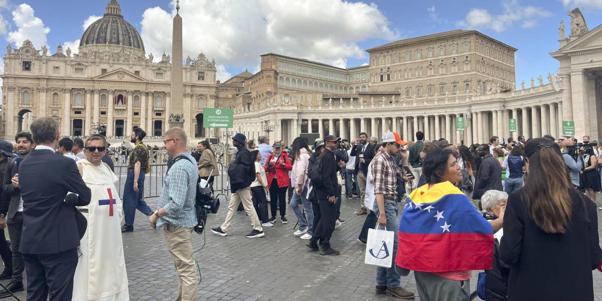 Habemus Papam: la comunidad católica internacional celebra la designación del nuevo papa