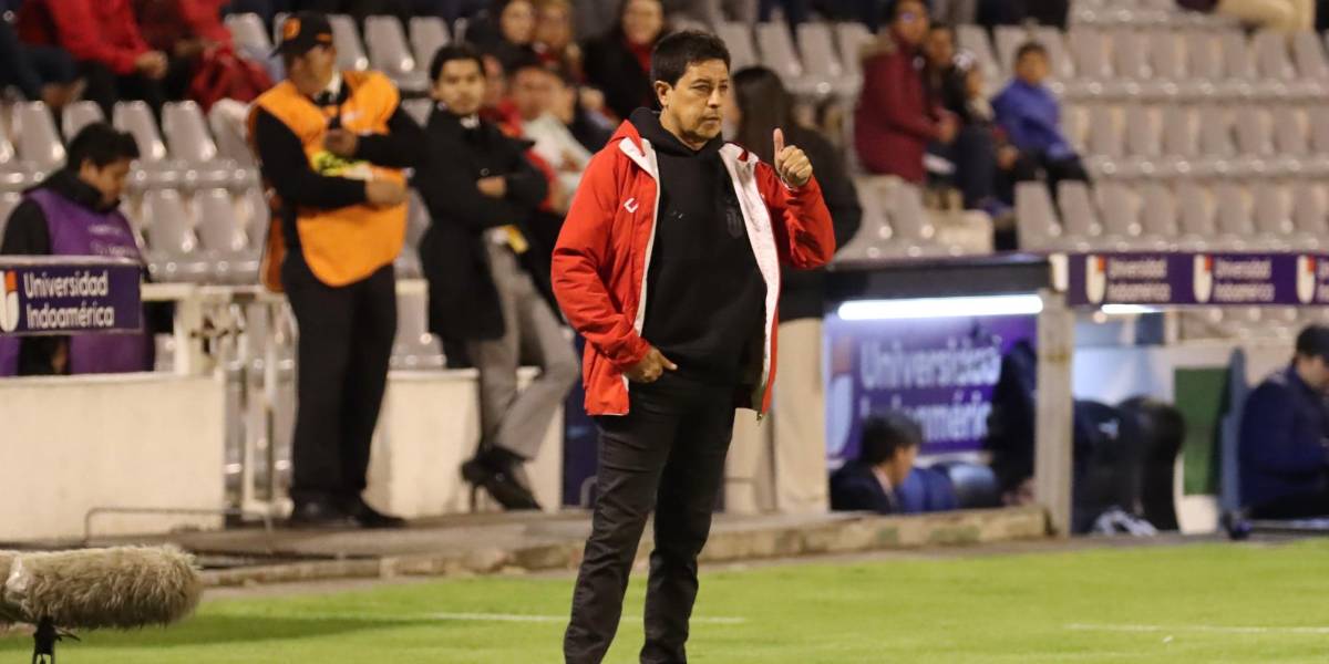 Paúl Vélez: “Para mí el VAR no sirve, porque lo manejan humanos”