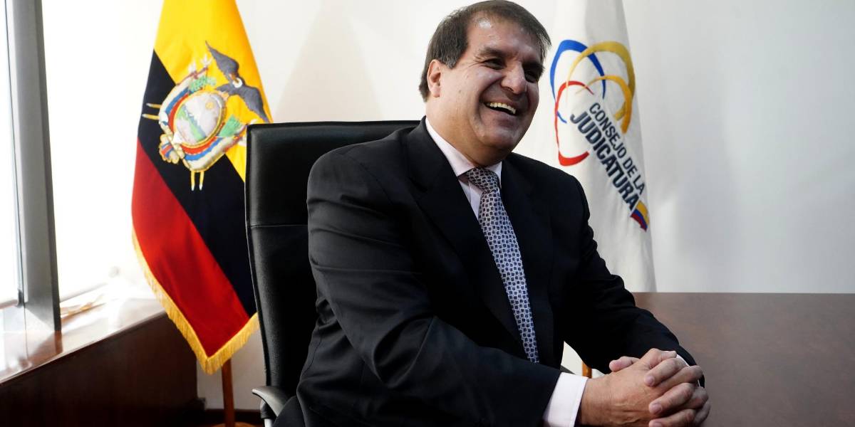 Álvaro Román asumió el despacho como presidente del Consejo de la Judicatura