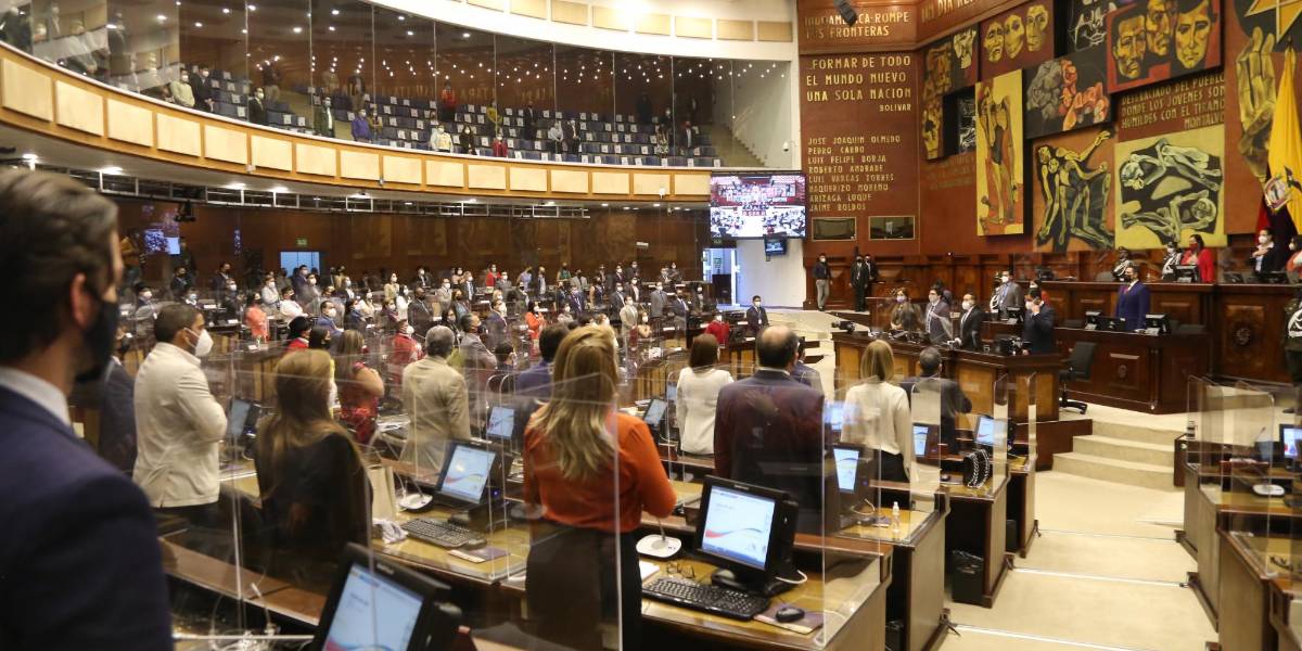Falta de acuerdos entre asambleístas no permite conformación de comisiones