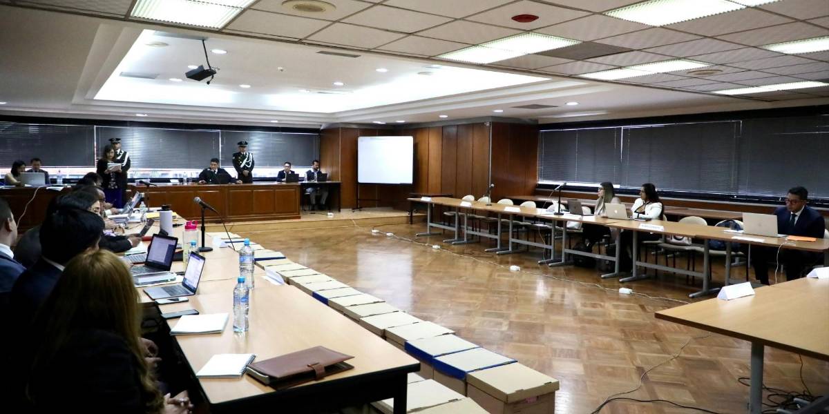 Caso Reconstrucción de Manabí: Juez dispone prisión preventiva para Walter Solís y girar boleta de captura en la Interpol