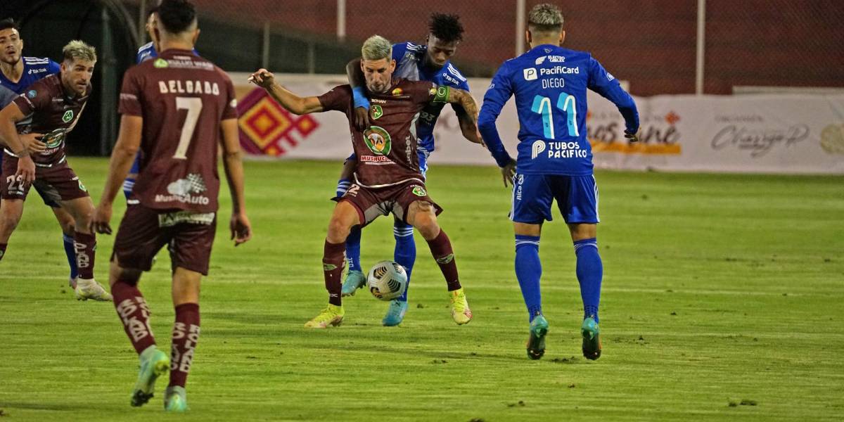 Pálido empate sin goles entre Mushuc Runa y Emelec