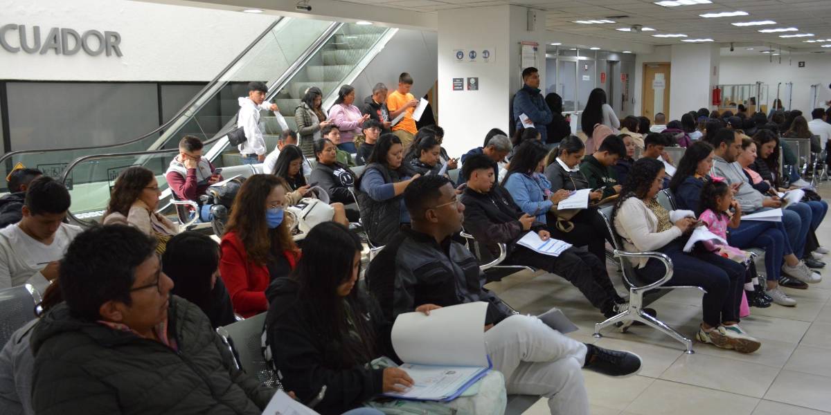Ecuador: 16 265 usuarios fueron atendidos en la jornada extraordinaria de cedulación del sábado 14 de junio de 2025