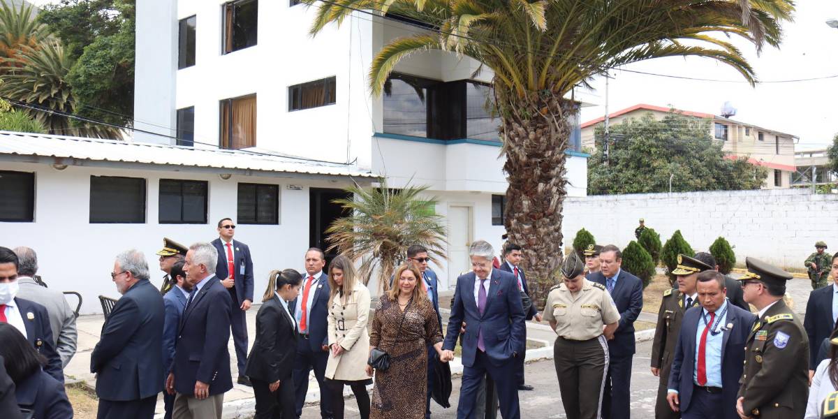 Fiscalía pide no demoler edificio policial donde investigan el asesinato de María Belén Bernal