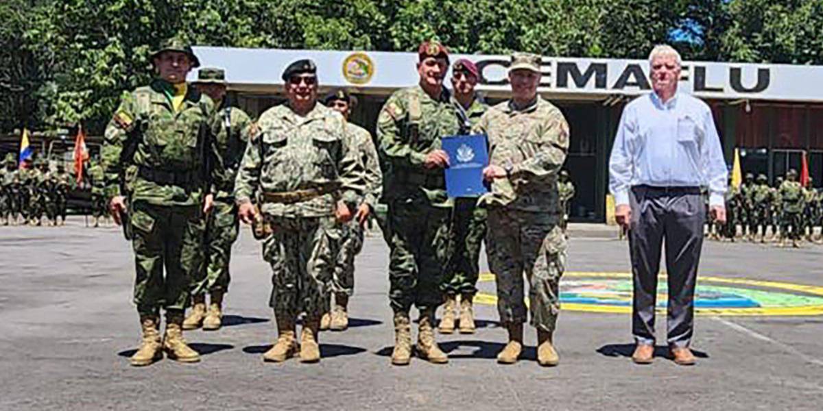 EE.UU. financiará proyectos para mejorar lucha de Ecuador contra las drogas y crimen organizado